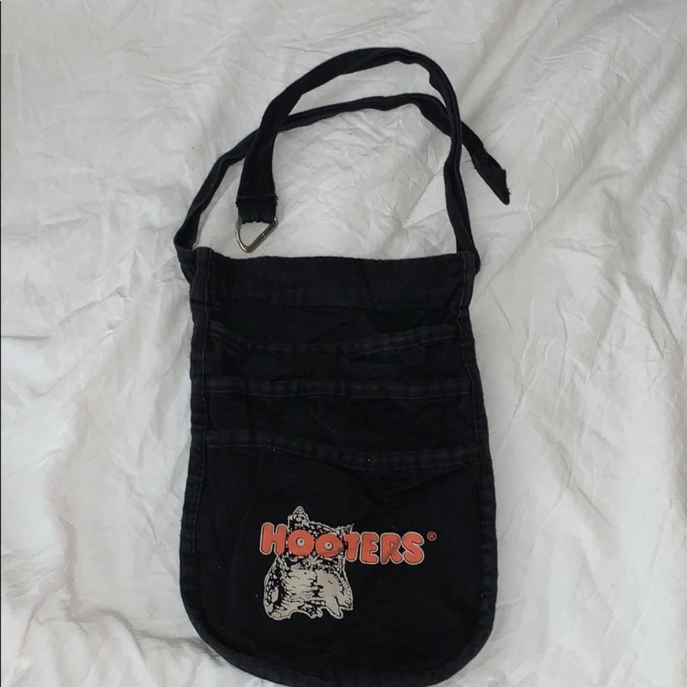 Hooters apron
